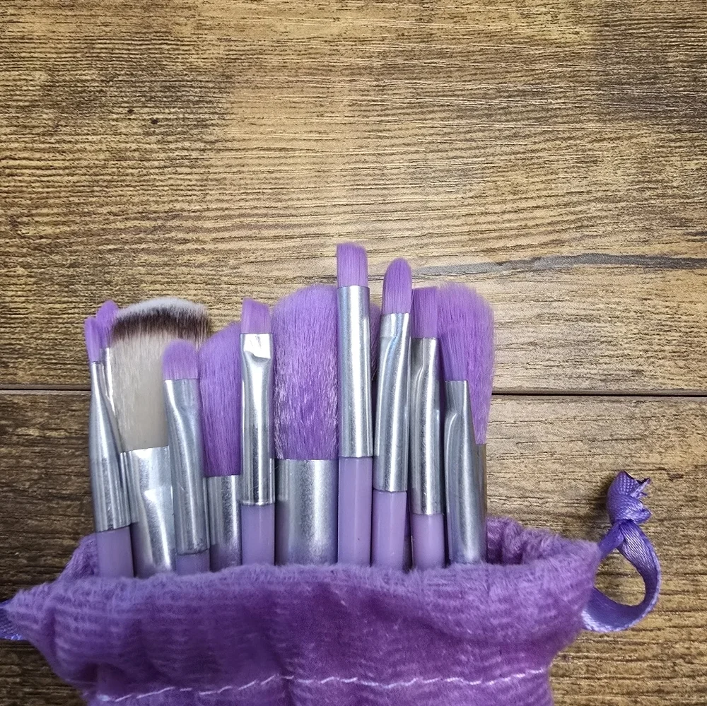 New purple 13 peice Makeup Brush Set with Pouch